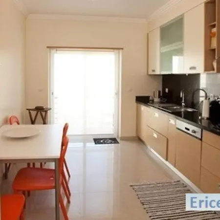 Sea View 6/8 Pax Ericeira
